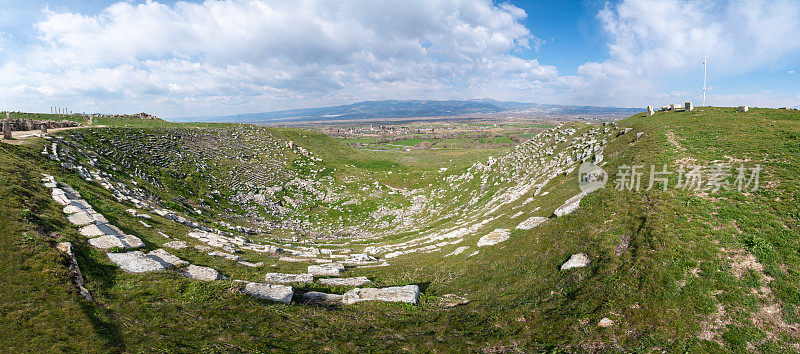 Pamukkale, Lycus上的老底嘉古遗址的圆形剧场全景
